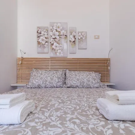 Belvedere Naxos 10 *